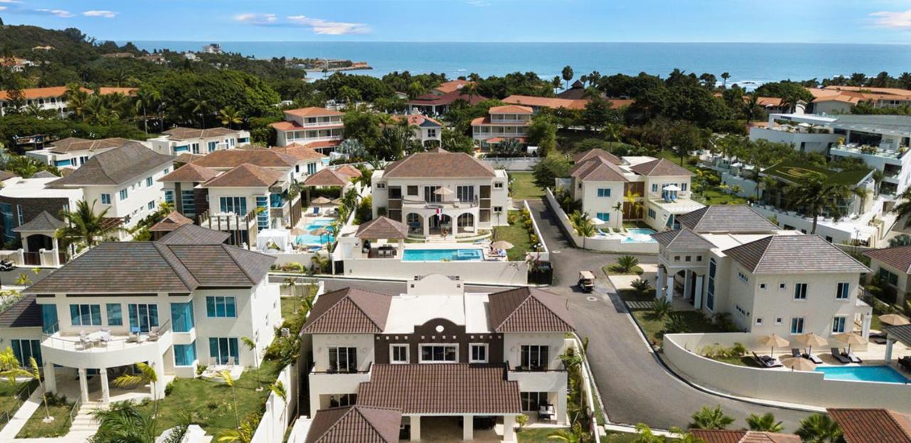 بويرتو بلاتا Royal Villas At Lifestyle Resort المظهر الخارجي الصورة